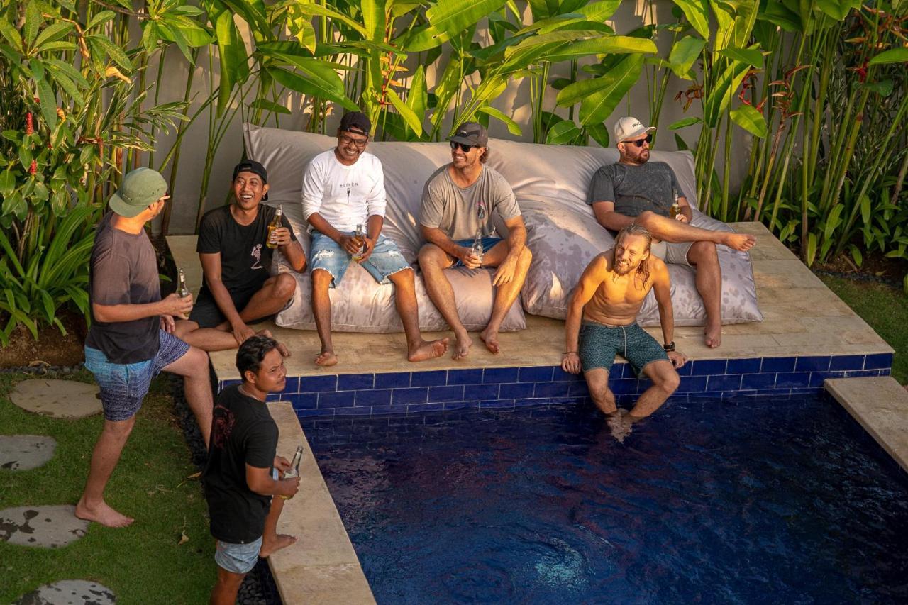 Surf & Party - Hostel Somewhere Else Canggu Exteriér fotografie