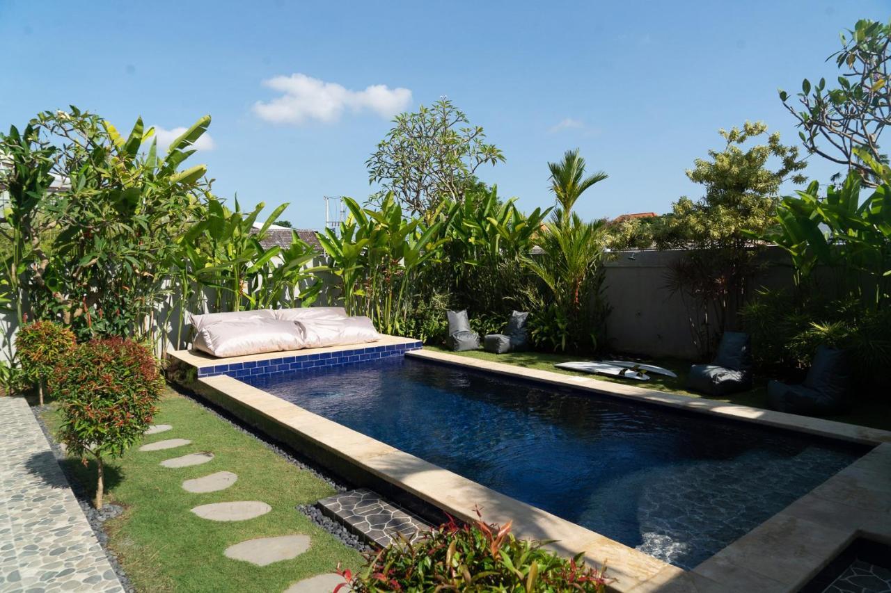 Surf & Party - Hostel Somewhere Else Canggu Exteriér fotografie