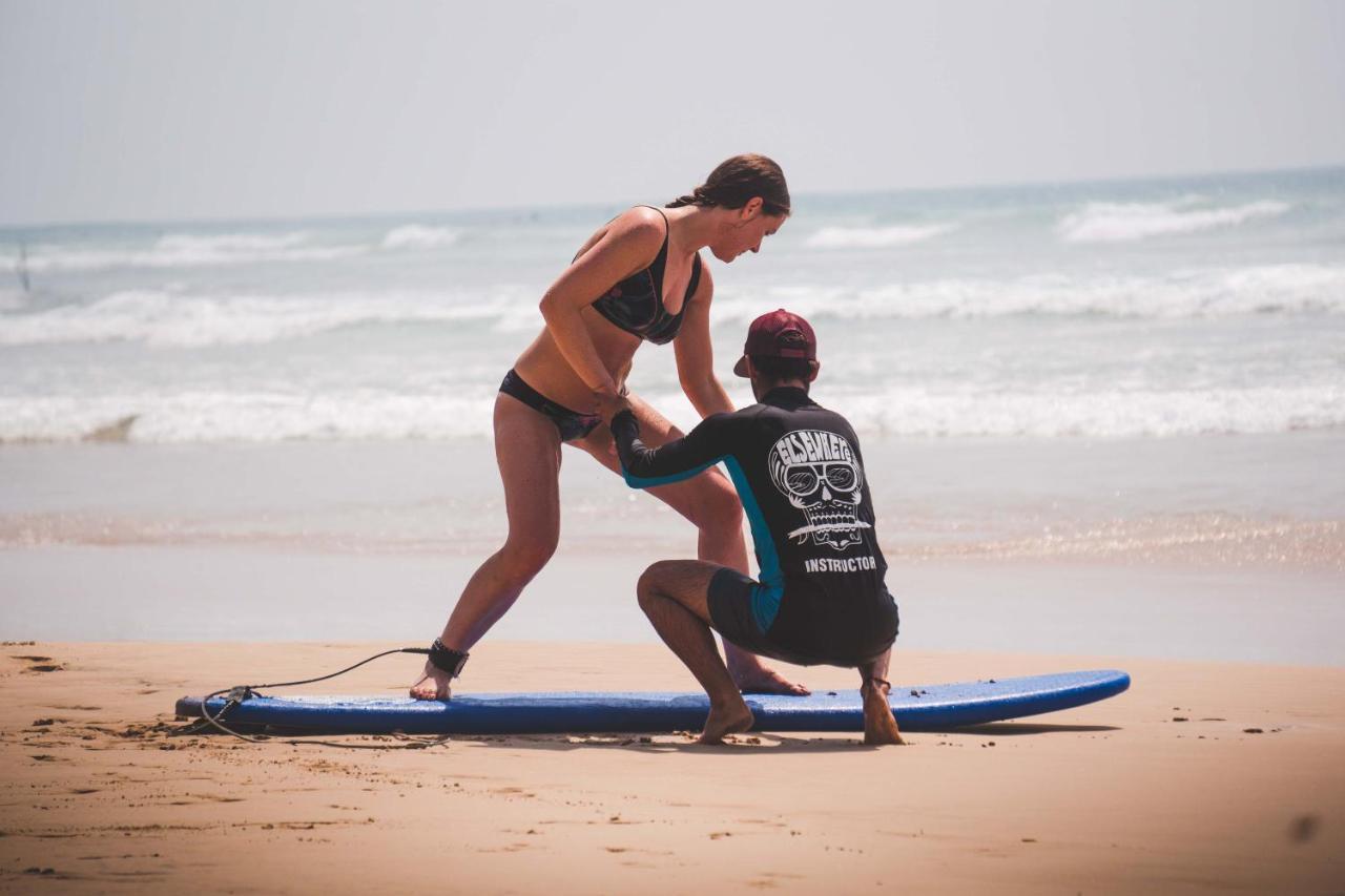 Surf & Party - Hostel Somewhere Else Canggu Exteriér fotografie
